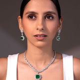 Elaria Emerald Green Pendant Set